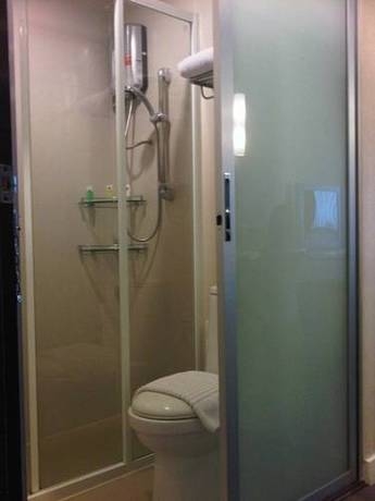 Imagen general del Hotel The Green Bells New Petchburi. Foto 4