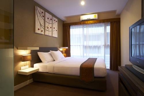 Imagen general del Hotel The Green Bells New Petchburi. Foto 14