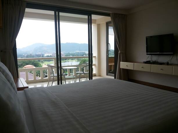 Imagen de la habitación del Hotel The Green Golf Residence Condominium. Foto 15