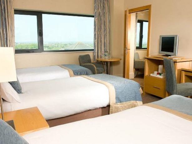 Imagen de la habitación del Hotel The Green Isle Dublin. Foto 9