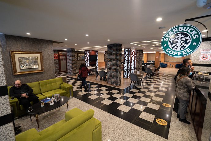 Imagen de los interiores del Hotel The Green Park Diyarbakir. Foto 19