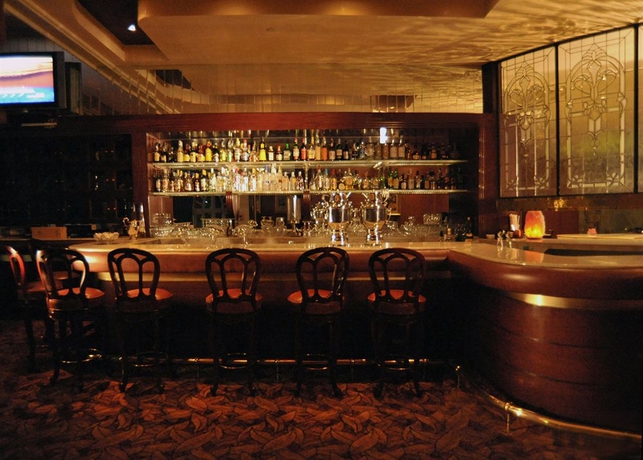 Imagen del bar/restaurante del Hotel The Green Park. Foto 1