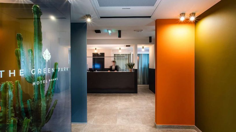 Imagen de los interiores del Hotel The Green Park. Foto 19