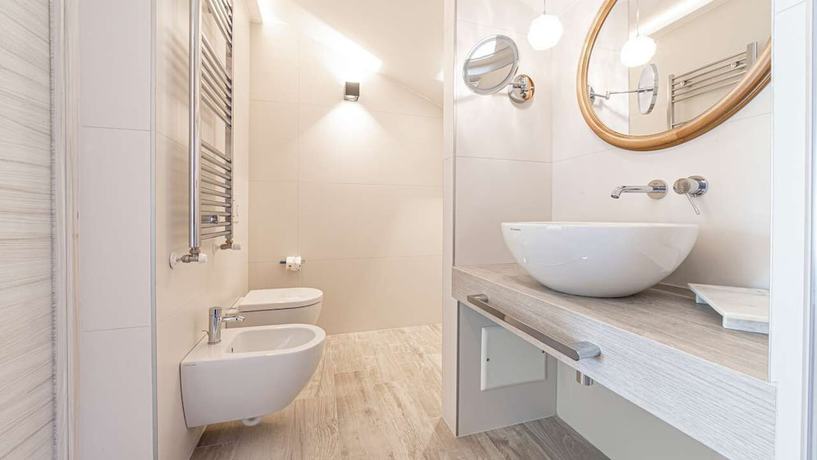Imagen de la habitación del Hotel The Green Park. Foto 13