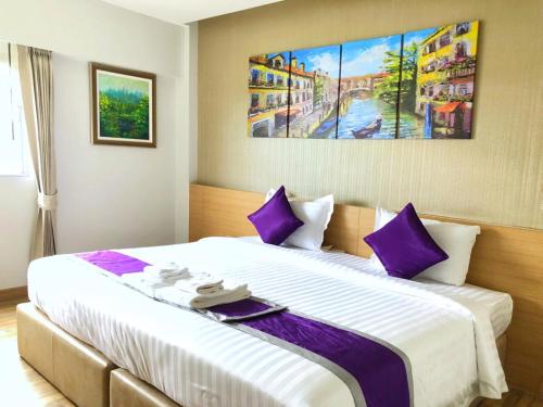 Imagen de la habitación del Hotel The Green View. Foto 7