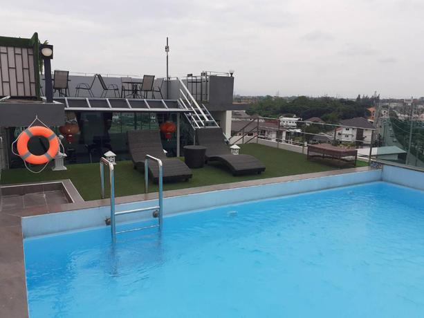 Imagen general del Hotel The Greenery Central Suites. Foto 2