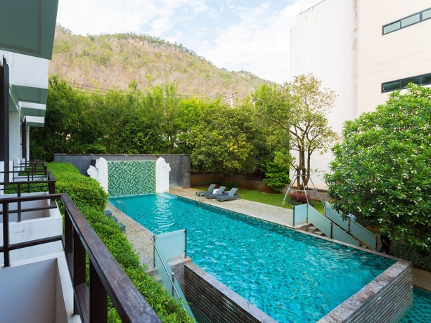 Imagen de la piscina del Hotel The Greenery Resort Khao Yai. Foto 14