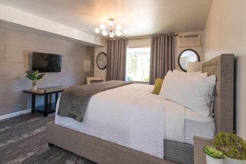 Imagen de la habitación del Hotel The Greens - Del Paso Blvd. Foto 16