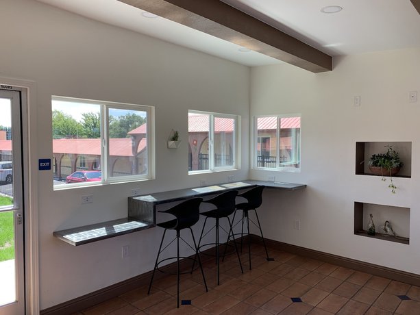 Imagen de los interiores del Hotel The Greens - Stockton Blvd. Foto 20