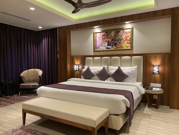 Imagen de la habitación del Hotel The Greenwood Resort, Guwahati. Foto 16