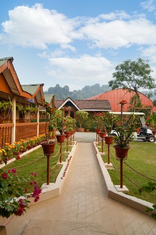 Imagen general del Hotel The Greenwood Resort, Guwahati. Foto 9