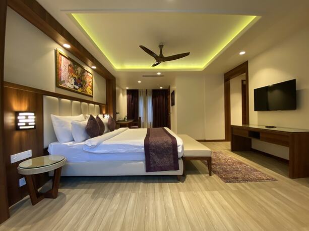 Imagen de la habitación del Hotel The Greenwood Resort, Guwahati. Foto 20