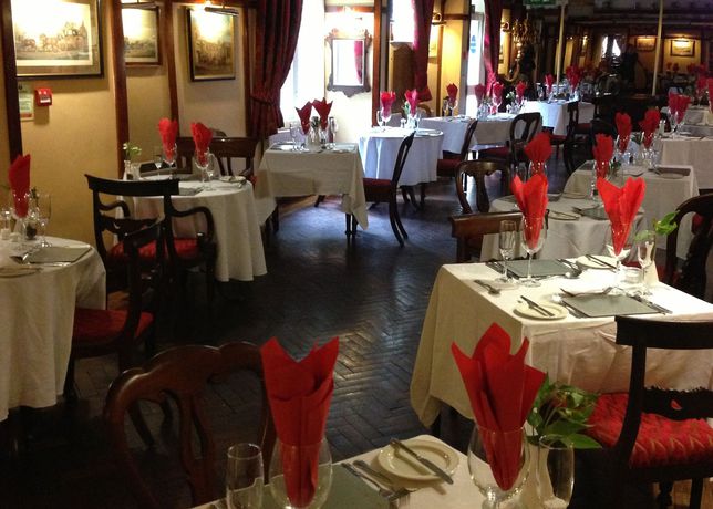 Imagen de los interiores del Hotel The Greyhound Coaching Inn. Foto 16