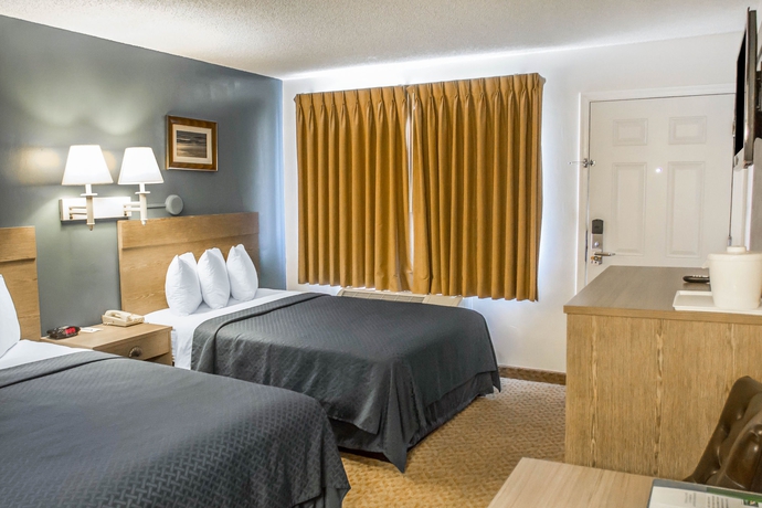 Imagen de la habitación del Hotel The Grove At Pismo Beach. Foto 8