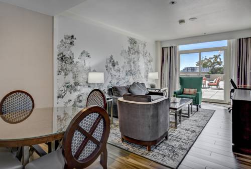 Imagen de la habitación del Hotel The Grove. Foto 4