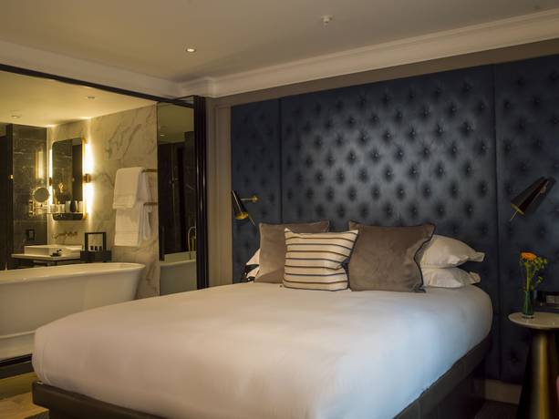 Imagen de la habitación del Hotel The Guardsman. Foto 13