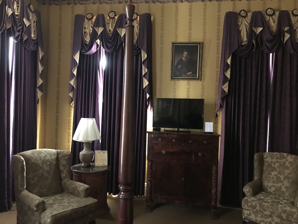 Imagen de la habitación del Hotel The Guest House Historic Mansion. Foto 3