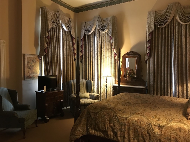 Imagen de la habitación del Hotel The Guest House Historic Mansion. Foto 13