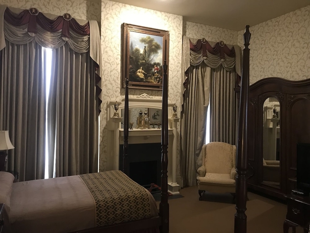 Imagen de la habitación del Hotel The Guest House Historic Mansion. Foto 15