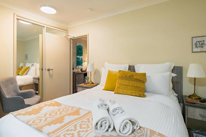 Imagen de la habitación del Hotel The Guesthouse. Foto 33