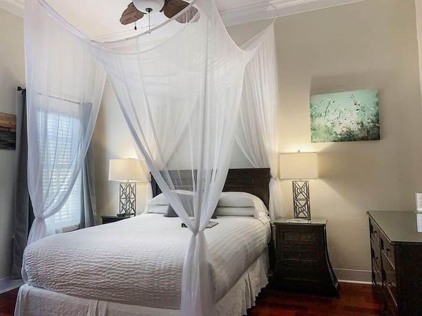 Imagen de la habitación del Hotel The Guesthouses at Southernmost Beach Resort. Foto 8