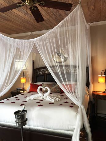 Imagen de la habitación del Hotel The Guesthouses at Southernmost Beach Resort. Foto 14