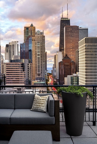 Imagen de los exteriores del Hotel The Gwen, A Luxury Collection , Michigan Avenue Chicago. Foto 8