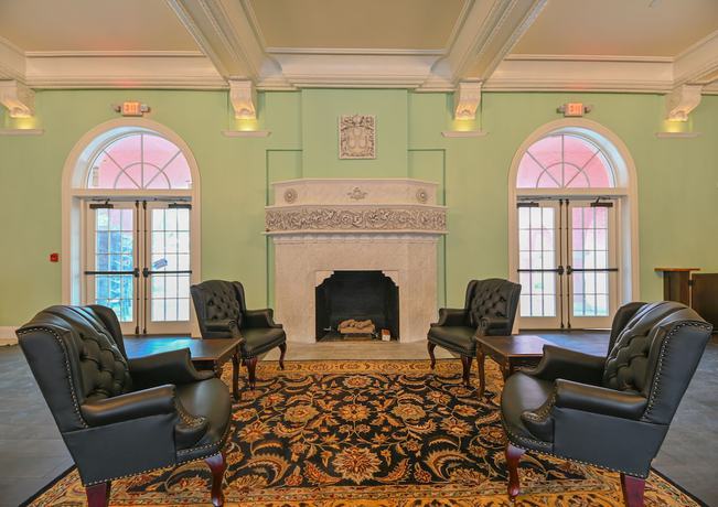 Imagen de los interiores del Hotel The Hacienda. Foto 18