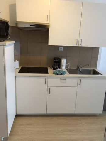 Imagen de la habitación del Hotel The Hague Short-Stay. Foto 13