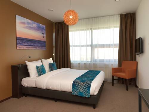 Imagen de la habitación del Hotel The Hague Teleport. Foto 8