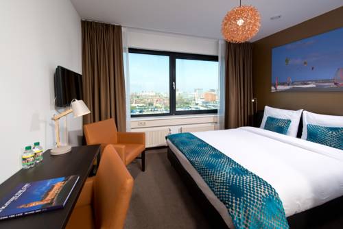Imagen de la habitación del Hotel The Hague Teleport. Foto 10