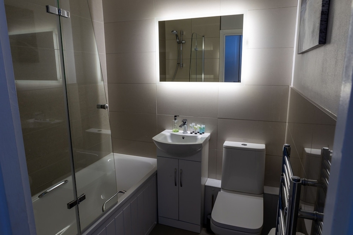 Imagen de la habitación del Hotel The Halcyon. Foto 3