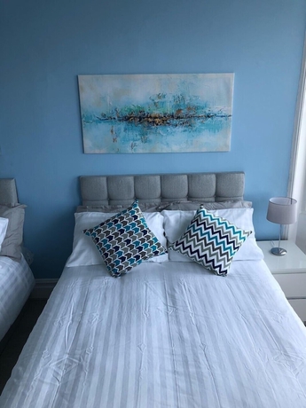 Imagen de la habitación del Hotel The Halcyon. Foto 9