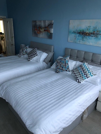 Imagen de la habitación del Hotel The Halcyon. Foto 11