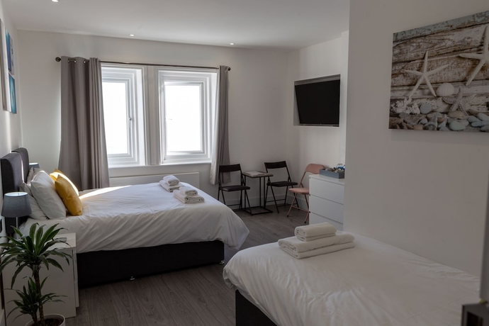 Imagen de la habitación del Hotel The Halcyon. Foto 16