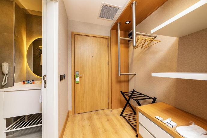 Imagen de la habitación del Hotel The Halich Istanbul Karakoy. Foto 7