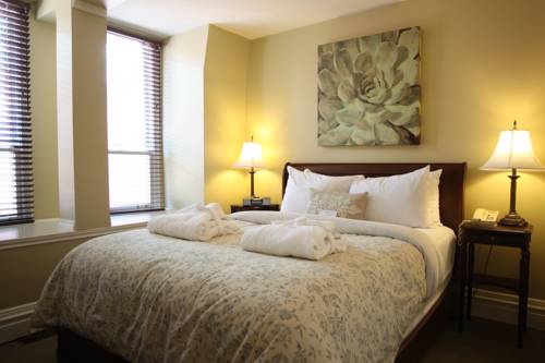 Imagen de la habitación del Hotel The Halliburton. Foto 10