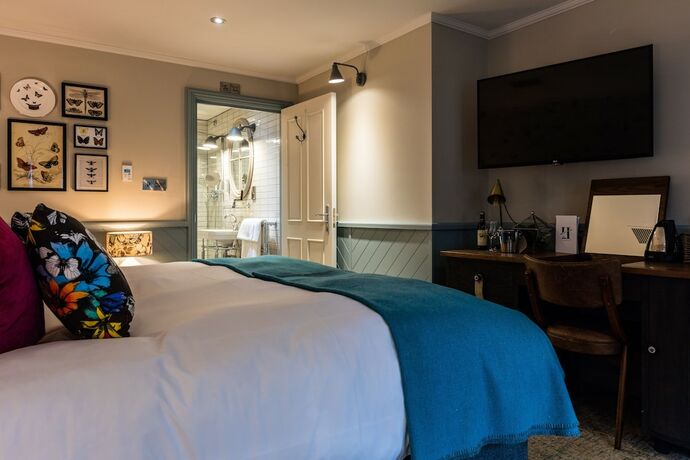 Imagen general del Hotel The Hand and Spear. Foto 15