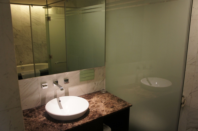 Imagen de la habitación del Hotel The Hanoi Club and Residences. Foto 5