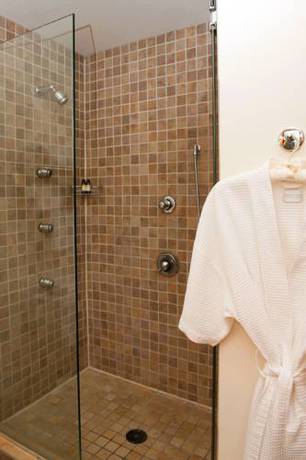 Imagen de la habitación del Hotel The Harborfront Inn. Foto 7