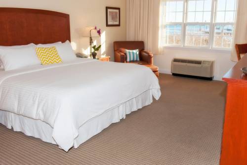 Imagen de la habitación del Hotel The Harborfront Inn. Foto 14