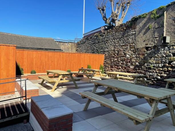Imagen general del Hotel The Harbour Inn, Barrow-in-Furness. Foto 6