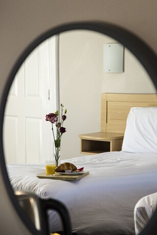 Imagen de la habitación del Hotel The Harbour Inn. Foto 14