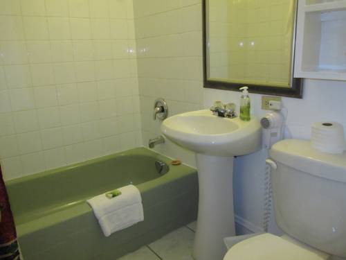 Imagen de la habitación del Hotel The Harbourview Inn. Foto 2