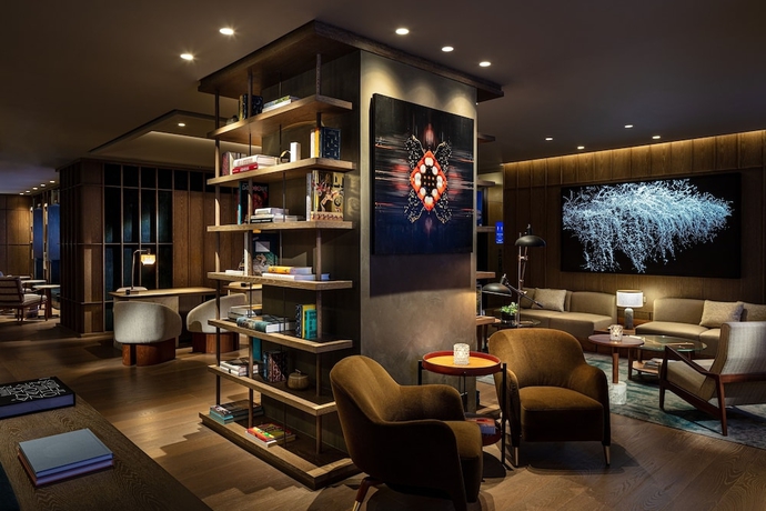 Imagen de los interiores del Hotel The Hari Hong Kong. Foto 16