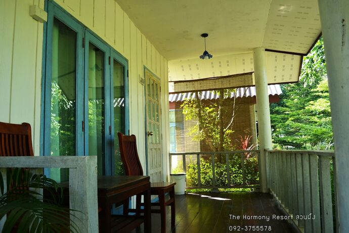 Imagen de la habitación del Hotel The Harmony Resort. Foto 20