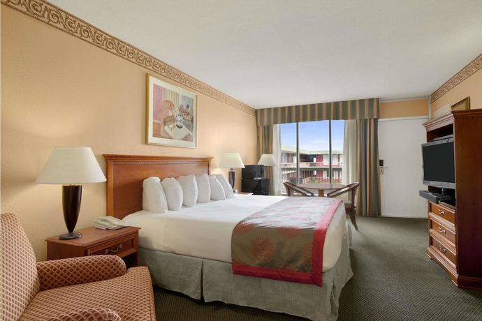 Imagen de la habitación del Hotel The Harrison Downtown Hollywood. Foto 7