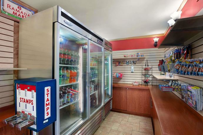 Imagen del bar/restaurante del Hotel The Harrison Downtown Hollywood. Foto 5