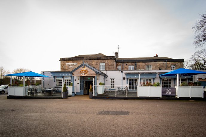 Imagen general del Hotel The Hartwood Hall by Greene King Inns. Foto 1