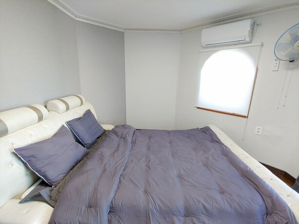 Imagen de la habitación del Hotel The Haus. Foto 31